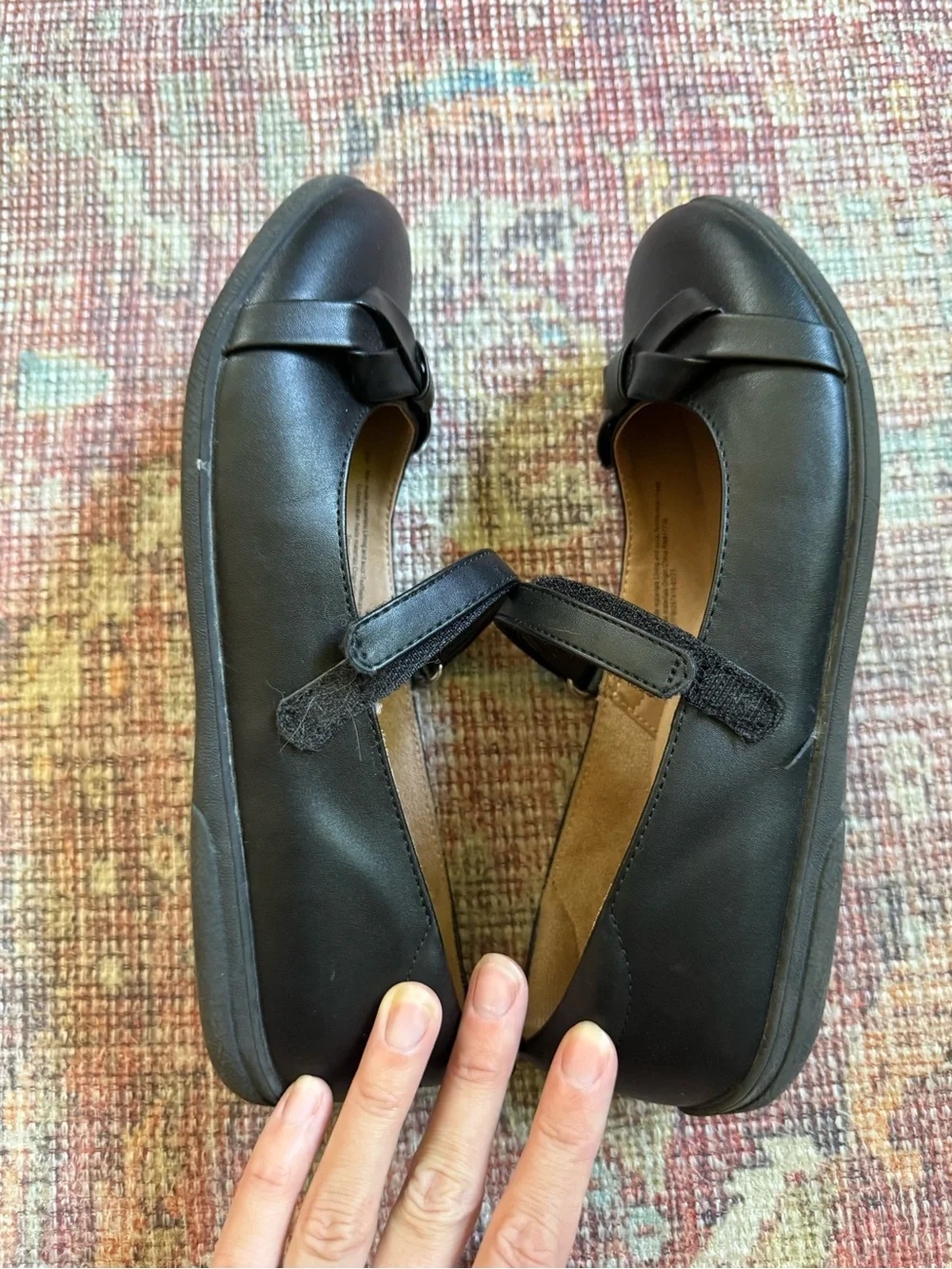 Cat & Jack Grow With You Girls Mary Jane Flats – Size 4 Black Bows